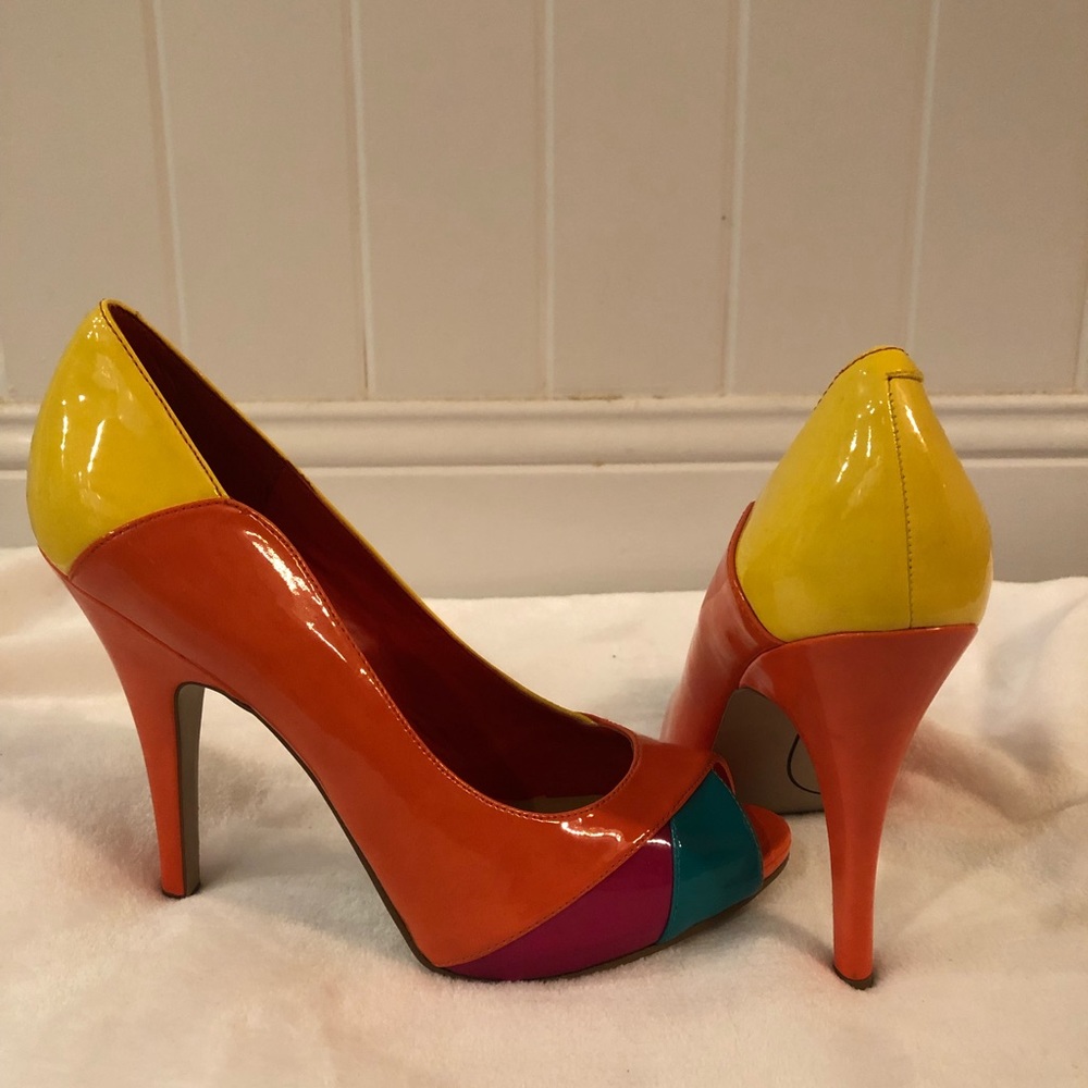 Multicolor Nine West heel